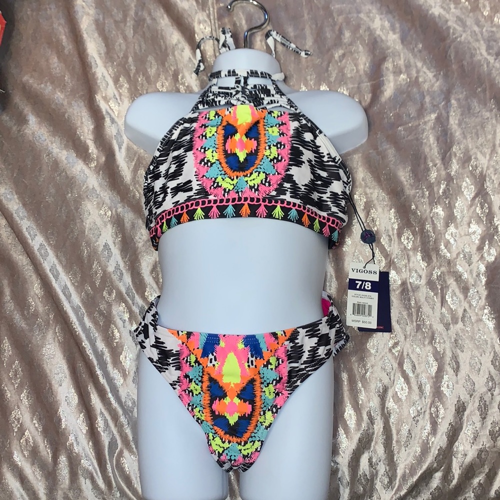 NWT vigoss halter style bikini size 7/8